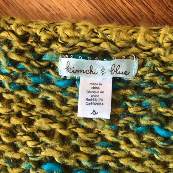 Kimchi & Blue open knit muscle tee shaped sweater - Picture 4 of 5